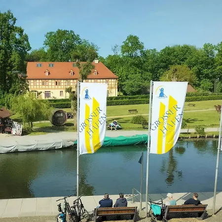 Hotel Spree. Am Hafen