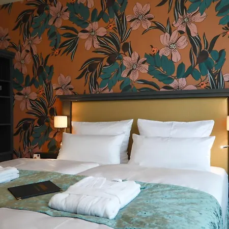 Hotel Spree. Am Hafen 4*