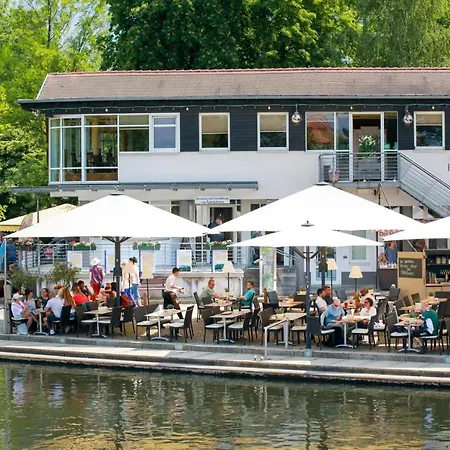 Spree. Am Hafen