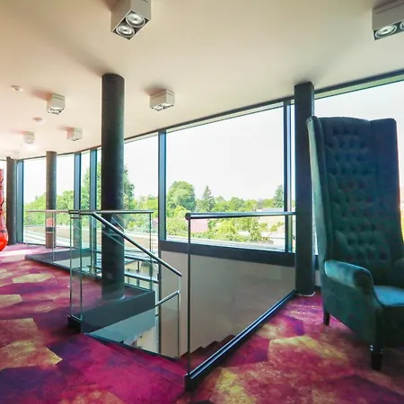 Spree. Am Hafen Hotel