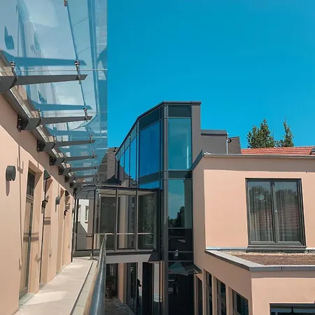 Spree. Am Hafen Hotel 4*