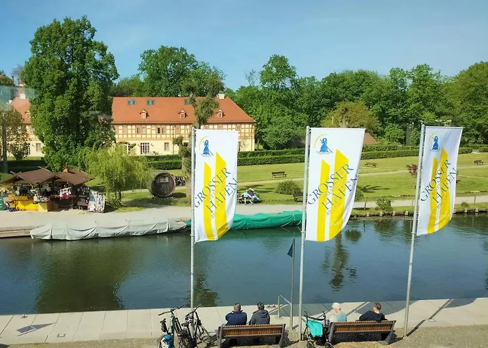 Hotell Spree. Am Hafen