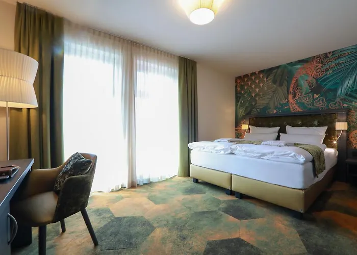 Hotell Spree. Am Hafen 4*