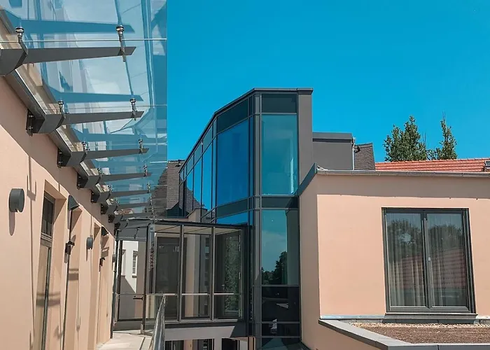 Spree. Am Hafen Hotell 4*